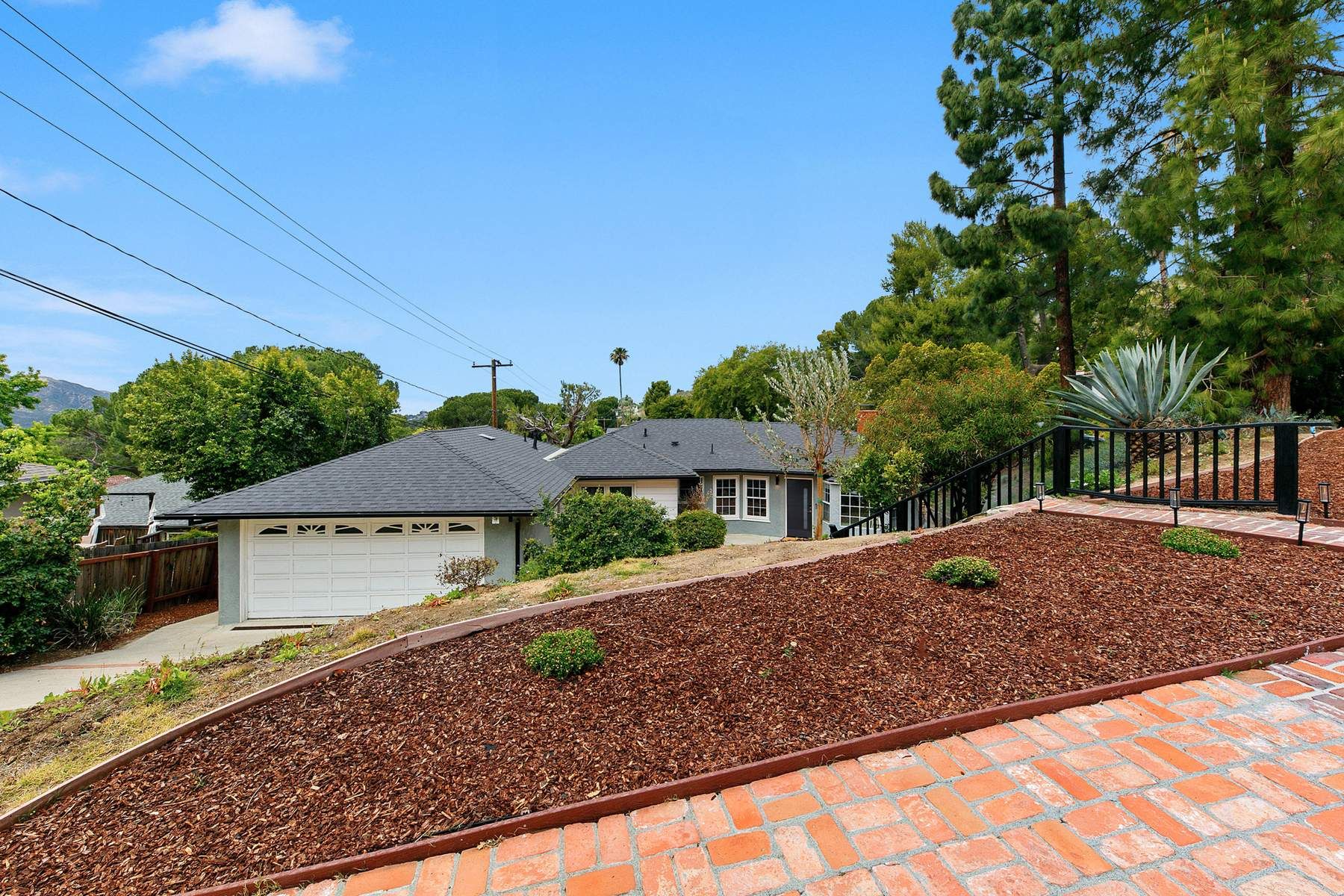 Jasmine Ameri, Luxury Los Angeles Real Estate Brentwood Brokerage