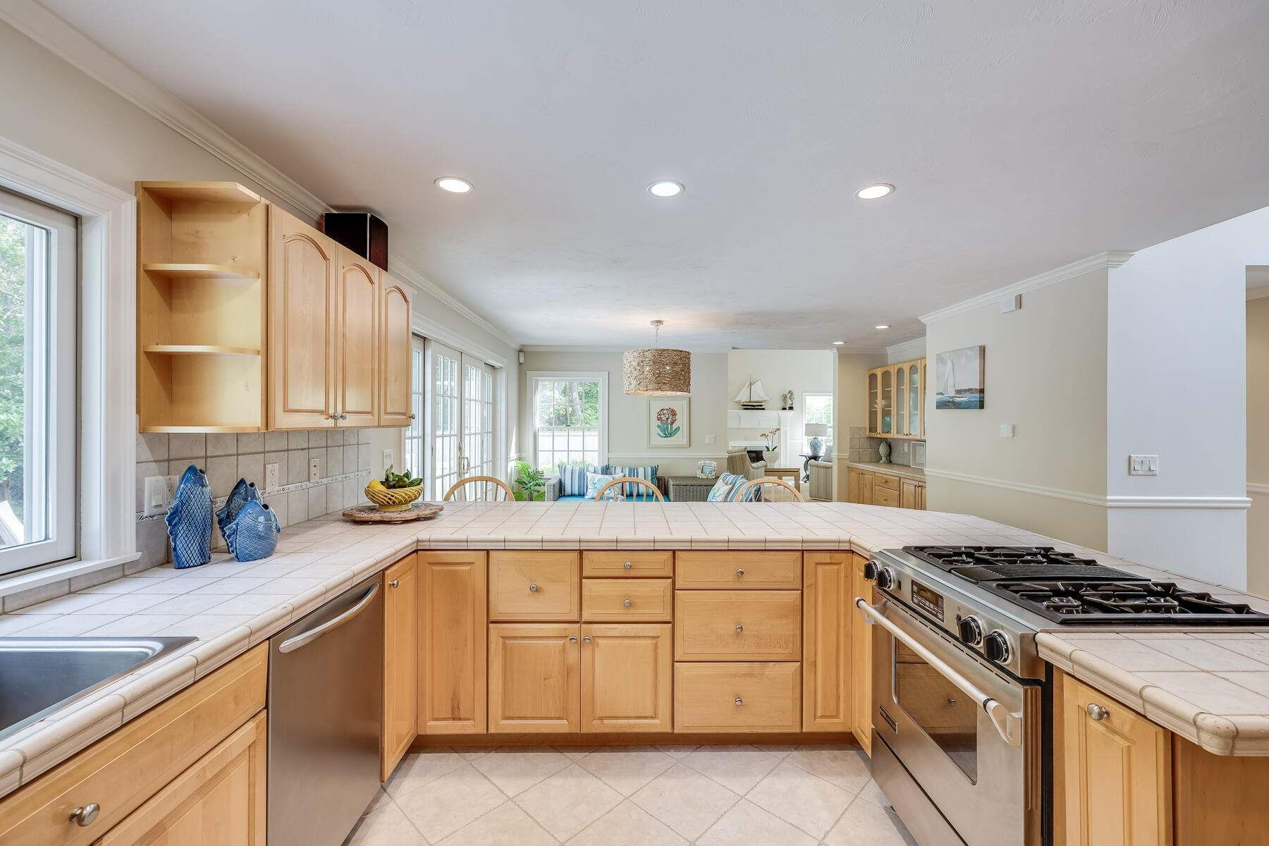 115 Brentwood Lane, Cummaquid, MA 02637