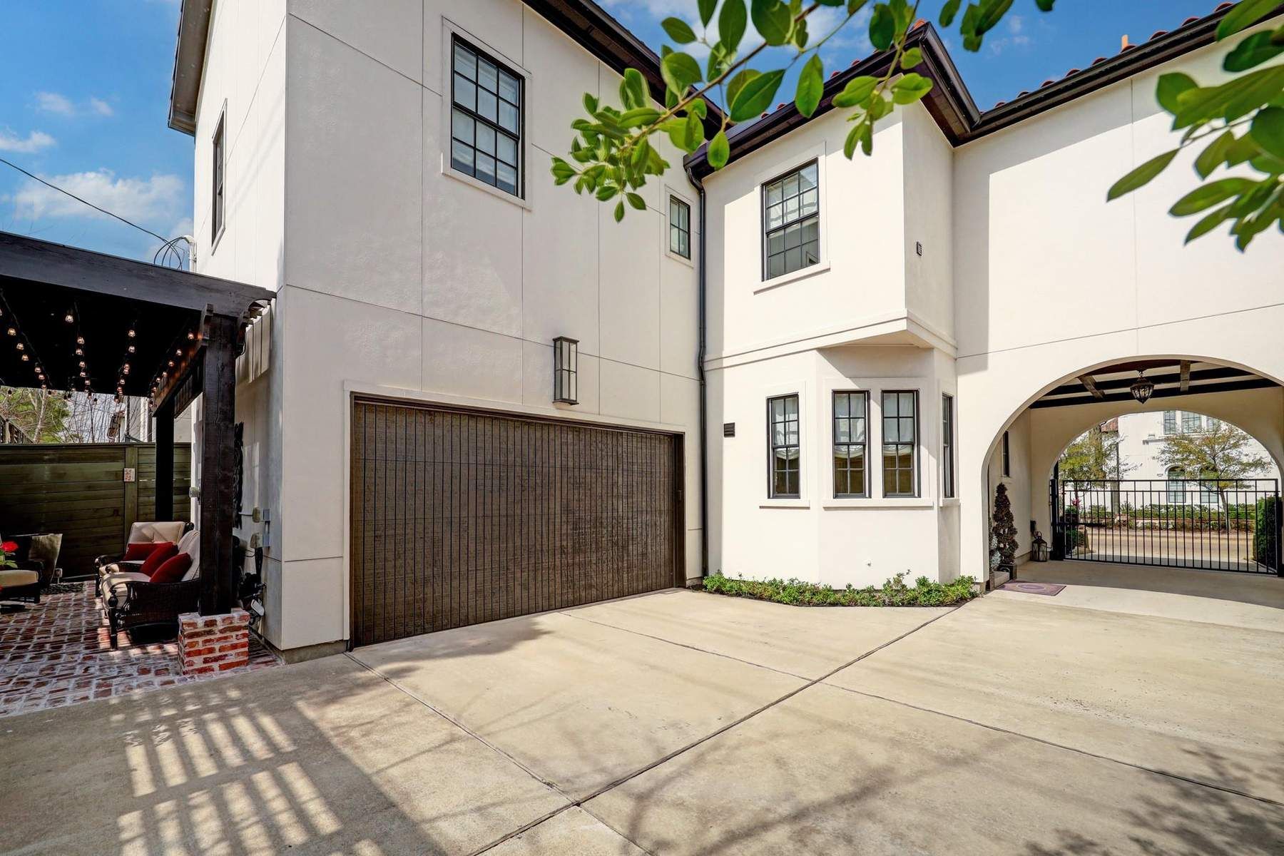 7517 Awty School Lane, Houston, TX 77055