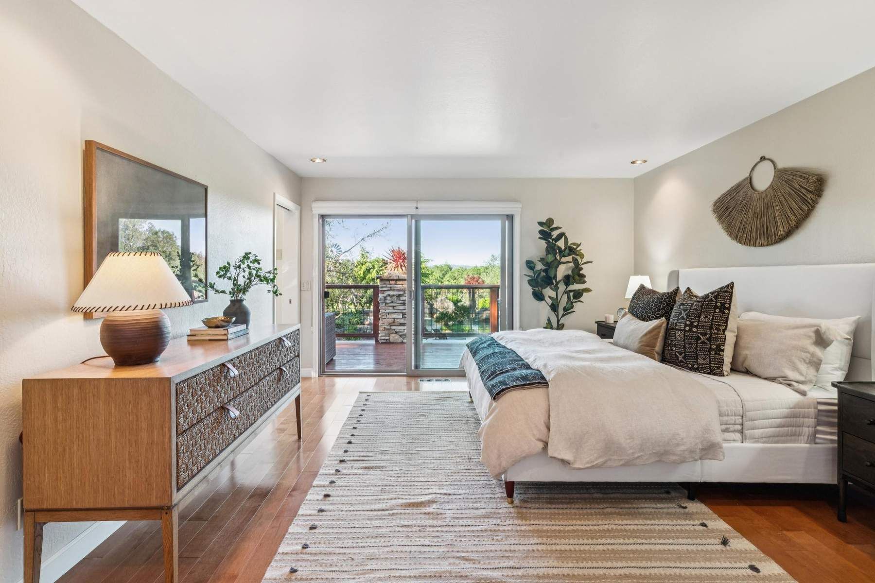 2575 Bennett Ridge Road, Santa Rosa, CA 95404