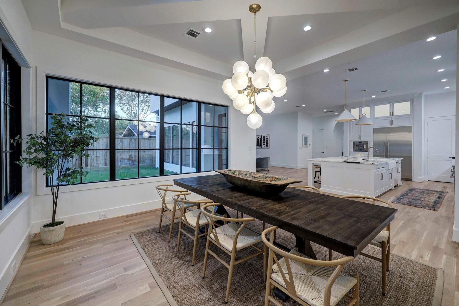 1638 Latexo Drive, Houston, TX 77018