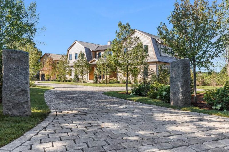 Ellen Valentgas, Cape Cod Real Estate, Cape Cod Real Estate Sotheby’s