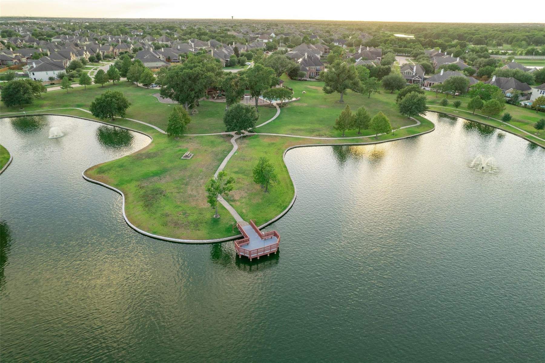 12118 Cypress Creek Lakes Drive, Cypress, TX 77433