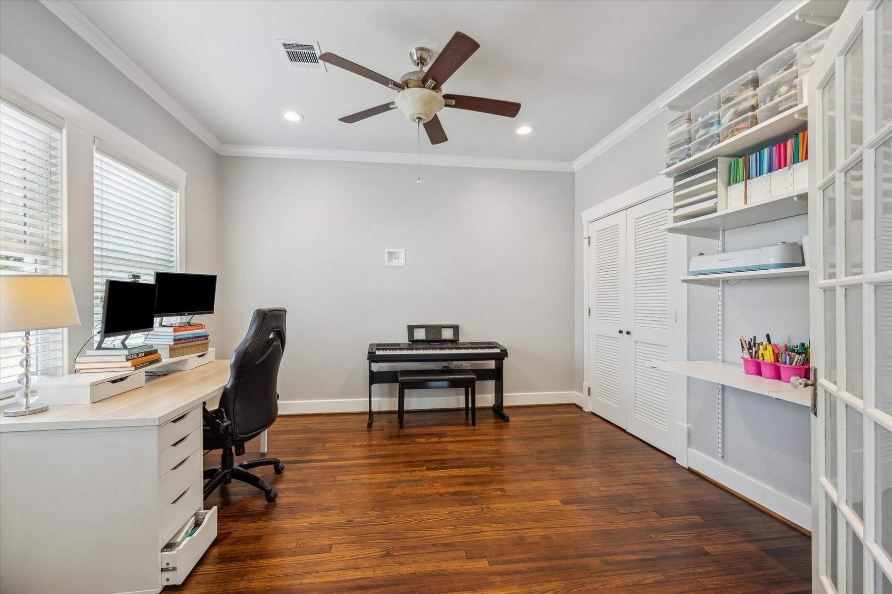 77 Rd 931 931 Louise Street, Houston, TX 77009