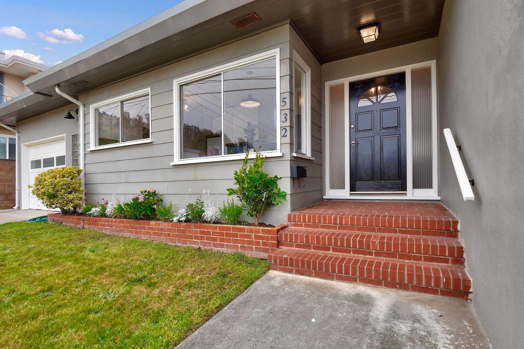 532 Orange Avenue